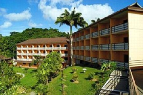 GRAFTON BEACH RESORT