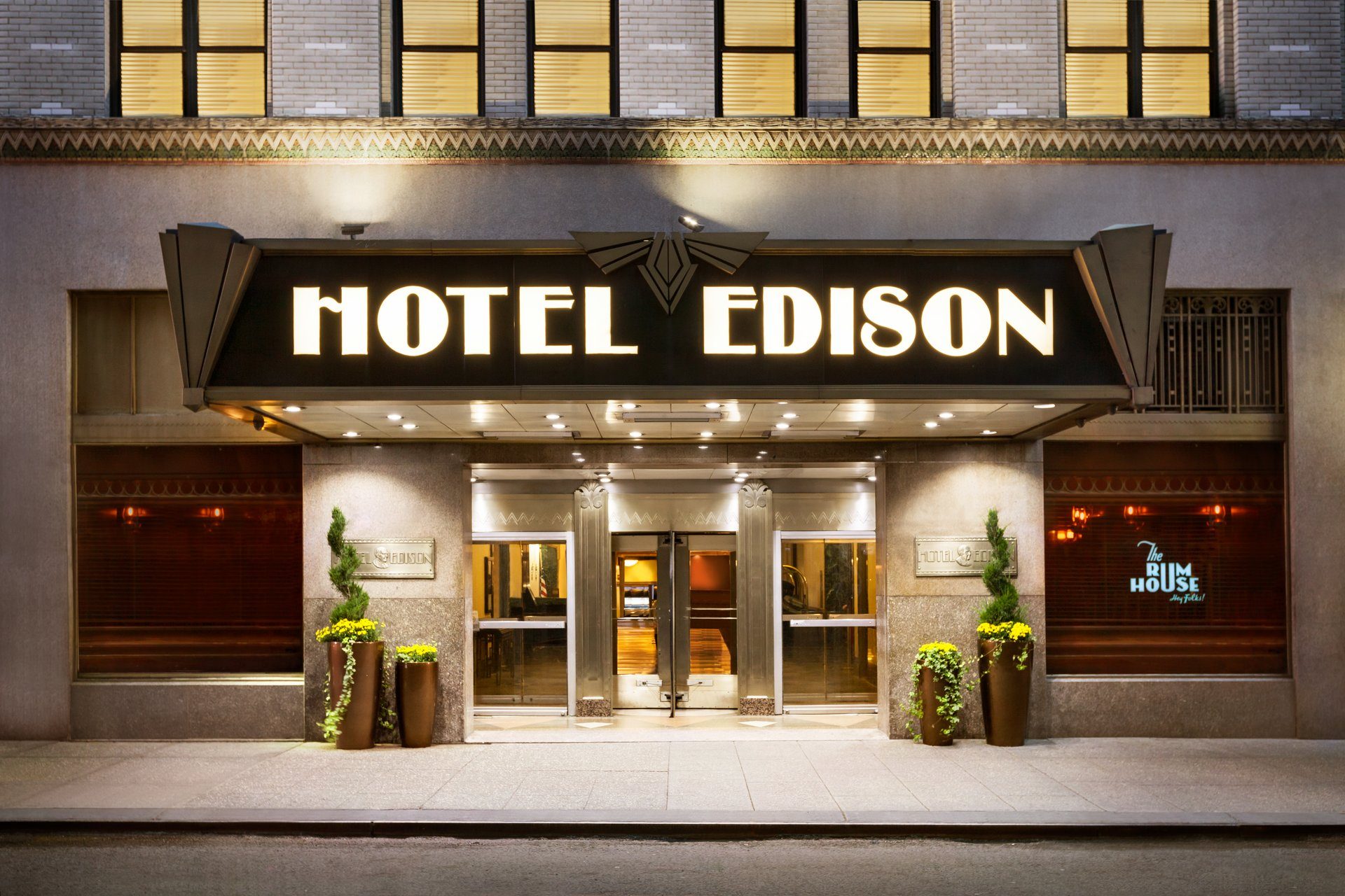 EDISON HOTEL